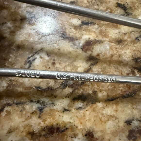 VINTAGE Cutco Mix-Stir Whisk, Stainless Steel Coil Thermo-Resin Handle, Eggs etc - Picture 9 of 10